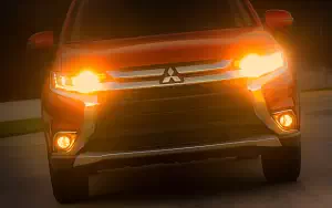   Mitsubishi Outlander GT US-spec - 2015