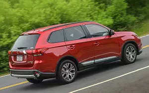 Обои автомобили Mitsubishi Outlander SEL US-spec - 2015
