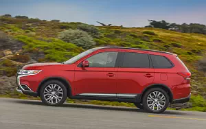 Обои автомобили Mitsubishi Outlander SEL US-spec - 2015