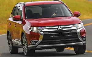   Mitsubishi Outlander SEL US-spec - 2015