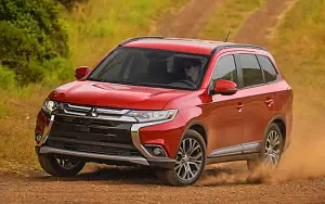   Mitsubishi Outlander SEL US-spec - 2015