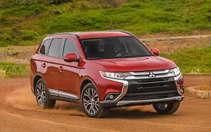   Mitsubishi Outlander SEL US-spec - 2015