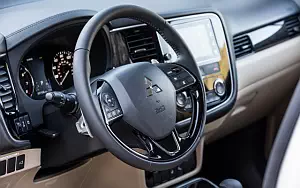 Обои автомобили Mitsubishi Outlander GT US-spec - 2018