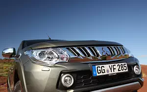   Mitsubishi L200 Double Cab - 2015