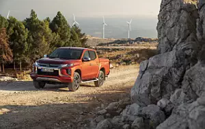 Обои автомобили Mitsubishi L200 Double Cab - 2019