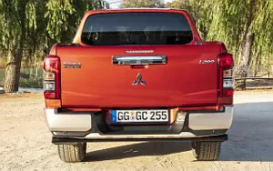 Обои автомобили Mitsubishi L200 Double Cab - 2019