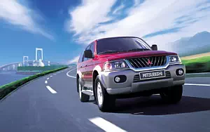   Mitsubishi Pajero Sport - 1999