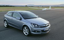 Обои автомобили Opel Astra GTC - 2005