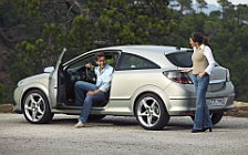   Opel Astra GTC - 2005