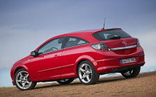   Opel Astra GTC - 2005