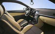   Opel Astra GTC - 2005
