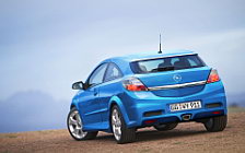 Обои автомобили Opel Astra OPC - 2005