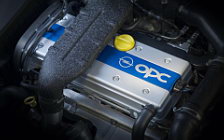 Обои автомобили Opel Astra OPC - 2005