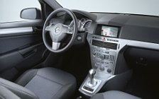 Обои автомобили Opel Astra Sedan - 2007