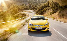 Обои автомобили Opel Astra GTC - 2011