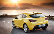 Обои автомобили Opel Astra GTC - 2011