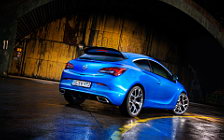 Обои автомобили Opel Astra OPC - 2012
