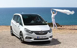   Opel Zafira - 2016