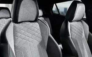 Обои автомобили Peugeot e-2008 GT - 2019