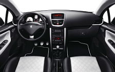 Обои автомобили Peugeot 207 CC Roland Garros - 2008