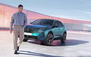   Peugeot E-3008 - 2023