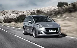Обои автомобили Peugeot 5008 - 2013