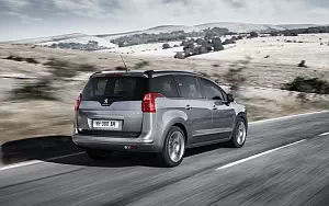 Обои автомобили Peugeot 5008 - 2013