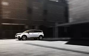 Обои автомобили Peugeot 5008 GT Line - 2016