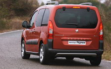 Обои автомобили Peugeot Partner Tepee - 2008