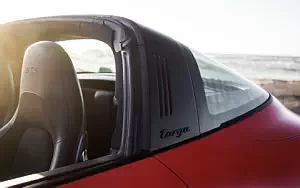   Porsche 911 Targa 4 GTS - 2017