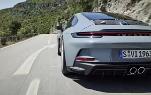   Porsche 911 S/T Heritage Design Package - 2023