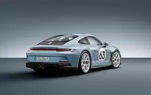   Porsche 911 S/T Heritage Design Package - 2023