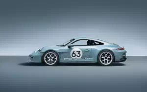   Porsche 911 S/T Heritage Design Package - 2023
