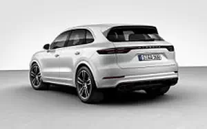   Porsche Cayenne Turbo - 2017