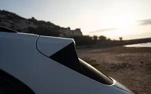   Porsche Cayenne S E-Hybrid (Carrara White Metallic) - 2023