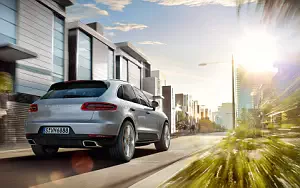   Porsche Macan - 2014