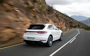 Обои автомобили Porsche Macan Turbo (Carrara White Metallic) - 2019