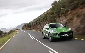 Обои автомобили Porsche Macan Turbo (Mamba Green Metallic) - 2019