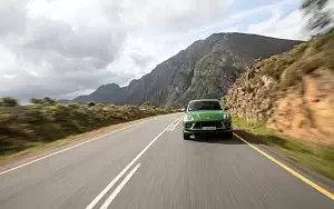 Обои автомобили Porsche Macan Turbo (Mamba Green Metallic) - 2019