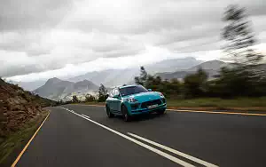 Обои автомобили Porsche Macan Turbo (Miami Blue) - 2019