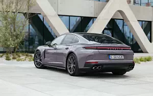   Porsche Panamera 4 E-Hybrid (Provence) - 2024