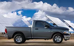   Ram 1500 Regular Cab - 2012