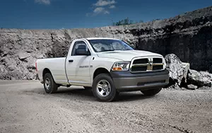   Ram 1500 Tradesman Regular Cab - 2012