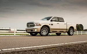   Ram 1500 Laramie Longhorn Crew Cab - 2013