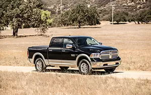   Ram 1500 Laramie EcoDiesel Crew Cab - 2014