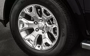   Ram 1500 Laramie Limited Crew Cab - 2015