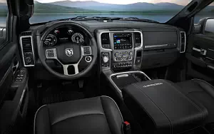   Ram 1500 Laramie Limited Crew Cab - 2015