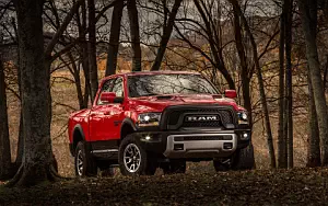   Ram 1500 Rebel Crew Cab - 2015