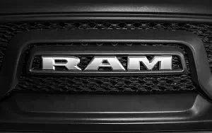   Ram 1500 Rebel Crew Cab - 2015