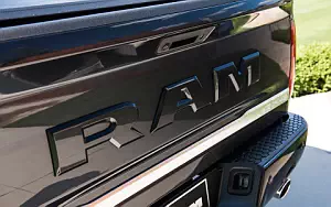   Ram 1500 Limited Tungsten Edition Crew Cab - 2017